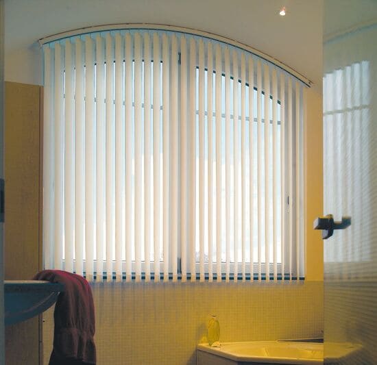 Арочные вертикальные жалюзи