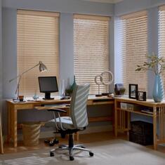 Горизонтальные жалюзи на окна в офис цена. Купить в «Мастерская Жалюзи»